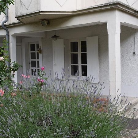 Au N°1 Bed & Breakfast Bourges Bagian luar foto